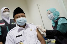 Wagub Jabar divaksinasi COVID-19 kedua kalinya