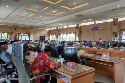 DPRD Kalsel bersama pihak terkait cari solusi permasalahan nelayan