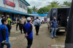 Over kapasitas puluhan napi dipindahkan ke lapas Tanjung