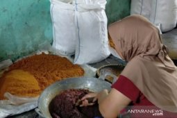 Perajin gula semut Cianjur terus tingkatkan produksi seiring tingginya permintaan
