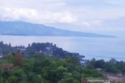 Wagub Sumut imbau pengunjung Danau  Toba patuh prokes COVID-19