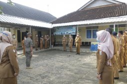 Wakil Bupati Pringsewu hadiri apel pagi di lingkungan Puskesmas Gadingrejo