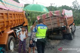 Bupati Balangan minta Dishub tutup jalur alternatif yang rusak akibat angkutan berat