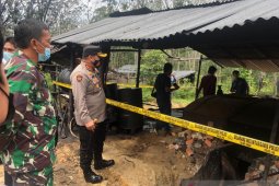 Polres Batanghari grebek lokasi pengolahan minyak ilegal