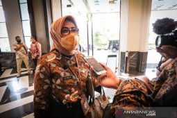 Pemkot Bandung harapkan vaksinasi pedagang pasar geliatkan ekonomi