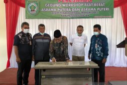 Asrama dan gedung workshop alat berat BLK Disnakertrans Balangan dibuka
