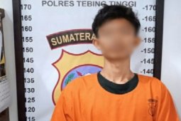Maling bunga ditangkap tangan pemiliknya