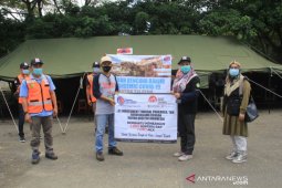 HST terima bantuan dari perusahaan semen untuk pembangunan Huntara dan MCK