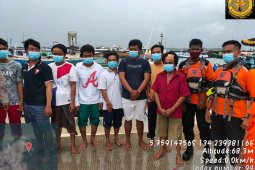 Regu penyelamat Dobo evakuasi delapan awak KM Sandoro