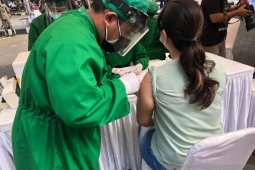 400 orang nakes di Denpasar dapat vaksinasi massal