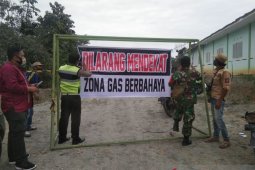 Lokasi semburan gas di kompleks pesantren Riau ditutup, gerbang di police libe