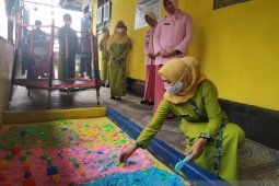 TK Kemala Bhayangkari Putussibau "berwajah baru"