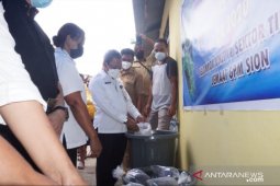 Sekkot Ambon : Budidaya ikan dalam ember solusi tingkat ekonomi masyarakat