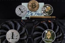 Bitcoin melonjak