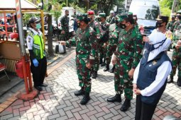 Panglima TNI instruksikan "bombardir" kampung zona merah di Jatim