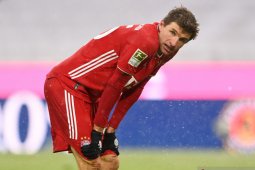 Thomas Muller dinyatakan  positif COVID-19