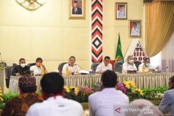 Jelang akhir masa jabatan, Bupati Tapsel ke seluruh Kades: "Datang tampak muka pulang tampak punggung"