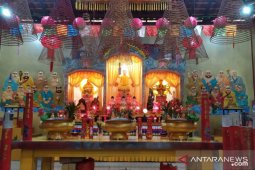 Kelenteng Paticca Samuppada di Pontianak ikuti prokes saat ibadah Imlek