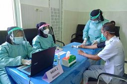 63 nakes Puskesmas Balohan jalani vaksinasi COVID-19