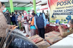 Pemprov Jatim kirim bantuan untuk korban longsor di Nganjuk