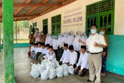 Hari Gizi Nasional, GGF bantu sembako untuk pondok pesantren