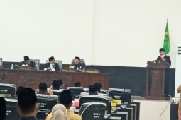 Hari terakhir Plt Bupati Labura, dinamika politik, ada waktu di atas dan di bawah