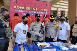 Polisi tangkap warga pembuat senjata rakitan di Aceh Jaya
