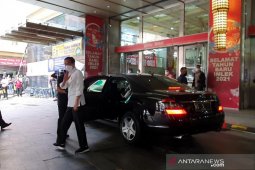 Presiden tinjau vaksinasi pedagang di Pasar Tanah Abang