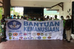 LLDIKTI III Jakarta serahkan bantuan bagi korban banjir di Kalsel