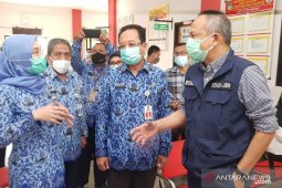 1.200 tenaga vaksinator disiapkan untuk vaksinasi tahap kedua di Bekasi