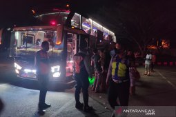 Polda Aceh ingatkan angkutan umum patuhi protokol kesehatan