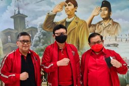 Tiga Sekjen PDIP selalu kompak