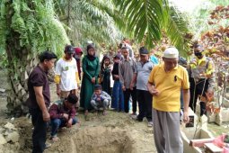 Tidur di keranda mayit, Suriono penduduk Pasar Gunung ditemukan meninggal