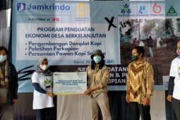 Jamkrindo bantu pemberdayaan ekonomi petani kopi Garut