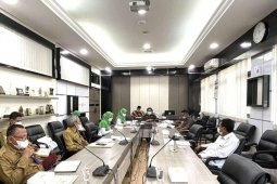 BPJS Kesehatan Gresik dorong pemerintah wujudkan "UHC"