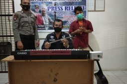 Pria ini gasak alat musik dari ruang ASN