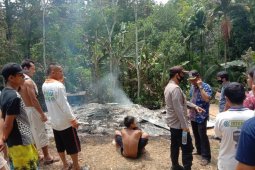 Seorang anak penderita kelumpuhan tewas akibat rumahnya terbakar di Gunungsitoli
