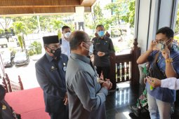 Pj Gubernur Kalsel minta SKPD "rapid antigen"  kumpulkan orang banyak