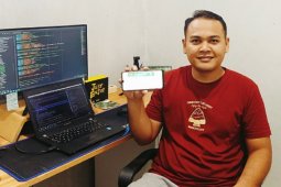 Lebih efisien, Febri pilih akses mobile JKN