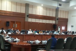 Komisi III DPRD Maluku ingatkan mitra masukan dokumen program 2020