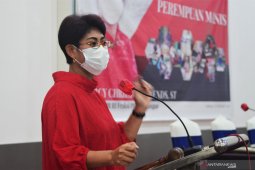 Mercy Barends bantu 35 perempuan pengusaha mikro di Ambon