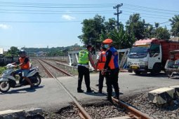 KA Joglosemarkerto tabrak pesepeda di perlintasan