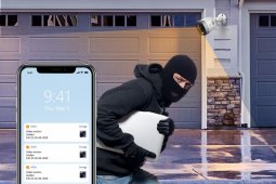IP Cam saat ini mengarah ke kamera PTZ