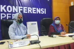 Kanwil DJP Jatim II serahkan tiga orang pengemplang pajak ke kejaksaan