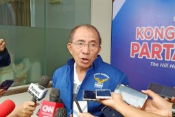 Max Sopacua minta kader Demokrat jangan takut dipecat