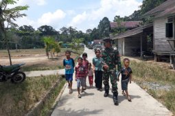 TMMD Ke-110 hadirkan kebahagiaan anak-anak di  Titin Kemantan