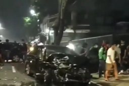 Polisi dalami penyebab tabrakan empat kendaraan