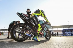 Rossi awali petualangan bersama Petronas