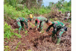 Satgas TMMD Kodim 1206/Putussibau Canangkan "Minggu Bersih"