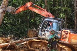 Kodim 1206/PSB kerahkan dua alat berat dalam pelaksanan TMMD ke-110